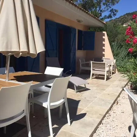 Casa de Férias Mazet - Domaine De La Pinede Pramousquier - *